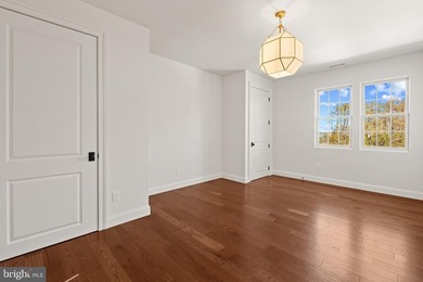 Set on a 2.38 acre peninsula with 1,100 feet of waterfrontage - photo 42