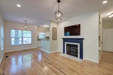 Enjoy the amenities and convenience of Seagate, one of West - photo 5