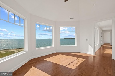Set on a 2.38 acre peninsula with 1,100 feet of waterfrontage - photo 47