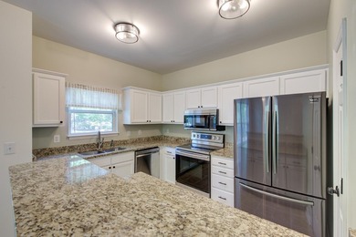 Enjoy the amenities and convenience of Seagate, one of West - photo 8