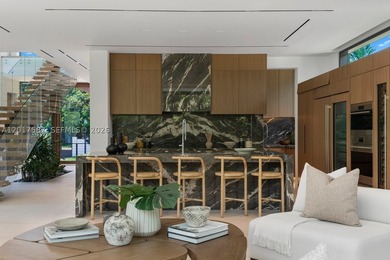A New Architectural Statement of Modern Custom Luxury on - photo 10
