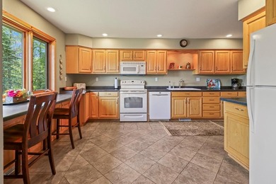 Additional listing photo 4