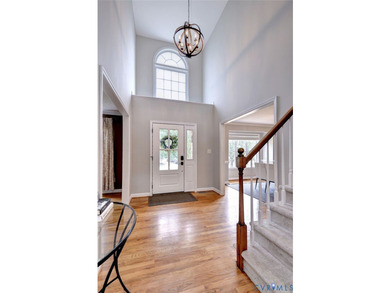 Experience refined living in this well-appointed 5-bedroom, 3 - photo 3