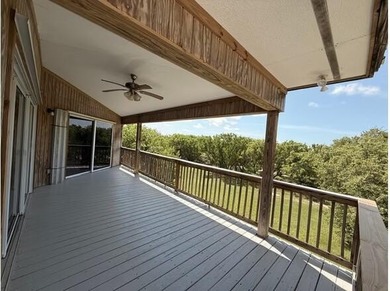 Hard to find a home in a Park like setting with a boat ramp - photo 3