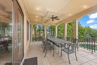 Beyond a private gated entrance and sweeping drive, this - photo 11