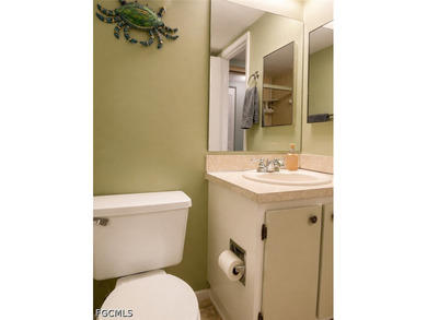 Enjoy easy Florida living in the welcoming community of Oak - photo 22