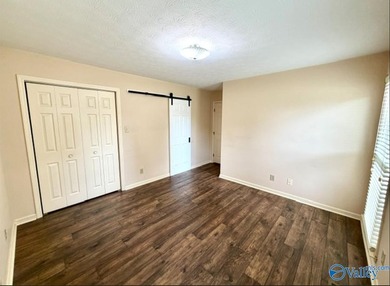 ***FROR***CHARMING FULL-BRICK, 4-BED, 3-BATH HOME ON A SPACIOUS - photo 23