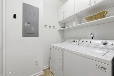 Welcome to this beautifully maintained first-floor 3BR, 2BA - photo 30