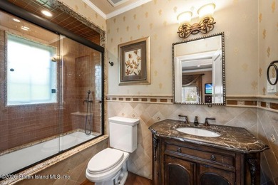 Beyond a private gated entrance and sweeping drive, this - photo 35
