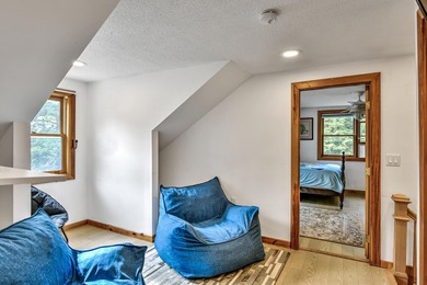 PRIVATE LAKEFRONT HOME. Welcome to your serene 8-acre hideaway - photo 45