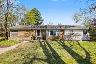Absolutely stunning & completely updated ranch in Harper Creek - photo 1