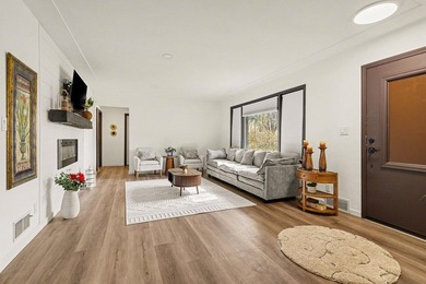 Absolutely stunning & completely updated ranch in Harper Creek - photo 6