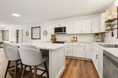 Absolutely stunning & completely updated ranch in Harper Creek - photo 9