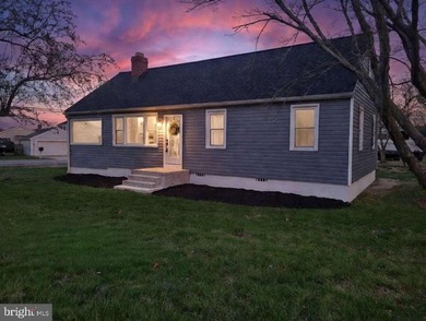 Welcome to your dream coastal retreat in the highly sought-after - photo 4