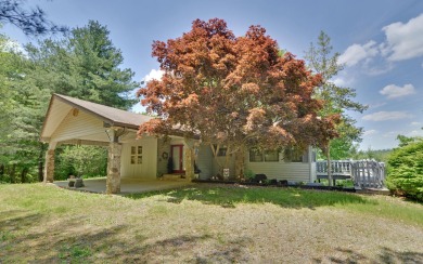 PRIVATE 3/3 custom home that has been beautifully remodeled - Lake Home For Sale in Hayesville, North Carolina