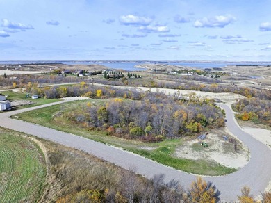 Situated near Hazen Bay Recreational Park and the serene shores - photo 14