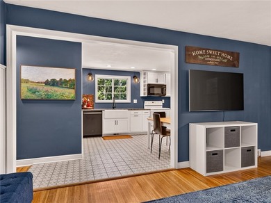 Welcome to 17 Fenton Rd! 4 bedrooms on a picturesque lot, room - photo 15