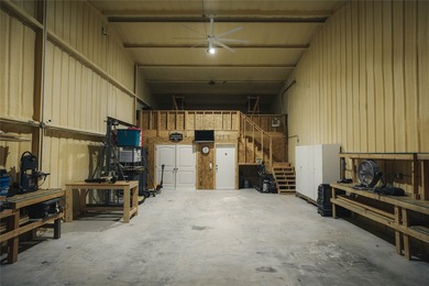 20 acres. Working Boat and RV Storage Business. Barndominium - photo 8