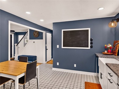 Welcome to 17 Fenton Rd! 4 bedrooms on a picturesque lot, room - photo 19