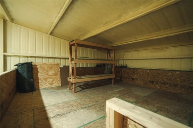 20 acres. Working Boat and RV Storage Business. Barndominium - photo 9