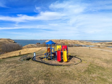 Situated near Hazen Bay Recreational Park and the serene shores - photo 21
