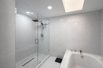 Stunning remodeled modern, spacious, and bright two-story condo - photo 23