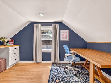 Welcome to 17 Fenton Rd! 4 bedrooms on a picturesque lot, room - photo 28