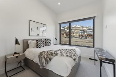 Situated in the exclusive The Ridge at Canyons Village, this - photo 33