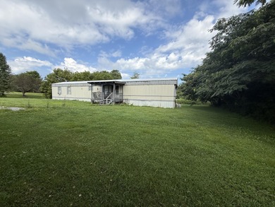 Laurel Lake Home Sale Pending in London Kentucky