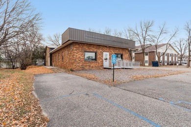 Set your business in the heart of Alexandria, MN, where - photo 3