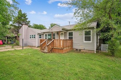 Great remodeled 3-bedroom, 2-bath home offering updates and - photo 2