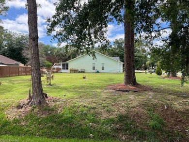 Spacious 4-bedroom, 3-bathroom home offering the perfect blend - photo 4
