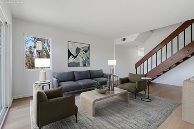 Welcome to this spacious townhome in the highly desirable - photo 6