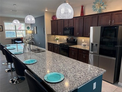 Gorgeous Orchid Model close to the clubhouse and the pool. This - photo 8