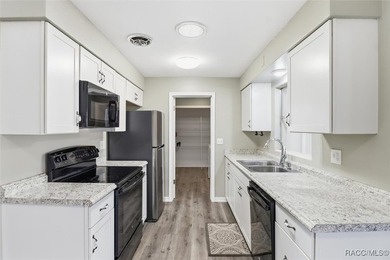 Adorable and well-maintained 2-bedroom, 1-bath home situated on - photo 13
