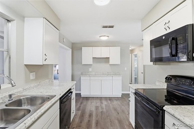 Adorable and well-maintained 2-bedroom, 1-bath home situated on - photo 16