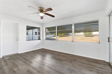 Adorable and well-maintained 2-bedroom, 1-bath home situated on - photo 20