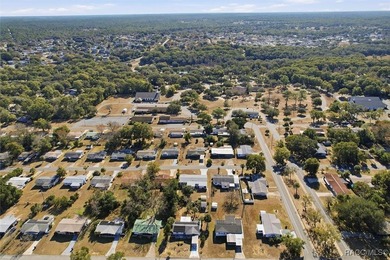 Adorable and well-maintained 2-bedroom, 1-bath home situated on - photo 45
