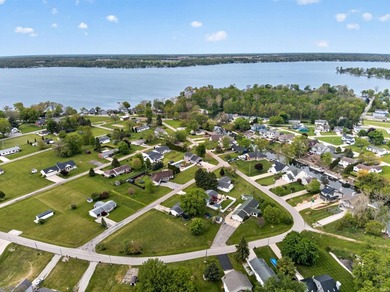 Incredible opportunity to own a move-in ready Lake Wawasee - photo 3