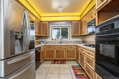 Very loved one family home for 50 years. Situated on a 4,318 sq - photo 7