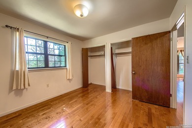 Welcome to 8318 Cactus Wren. Peaceful and private Scenic Oaks