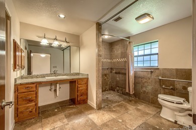 Welcome to 8318 Cactus Wren. Peaceful and private Scenic Oaks