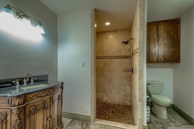 Welcome to 8318 Cactus Wren. Peaceful and private Scenic Oaks