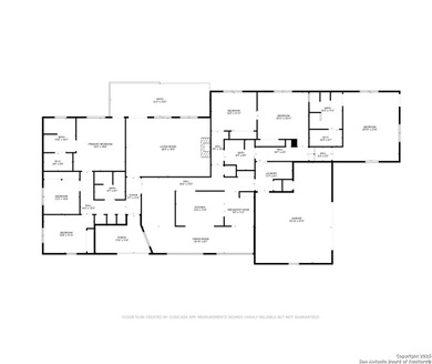 Welcome to 8318 Cactus Wren. Peaceful and private Scenic Oaks