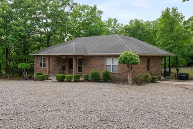 Greers Ferry Lake Home For Sale in Tumbling Shoals Arkansas