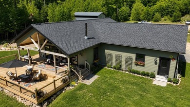 Beautifully built in 2023, this stunning home offers the perfect - photo 4