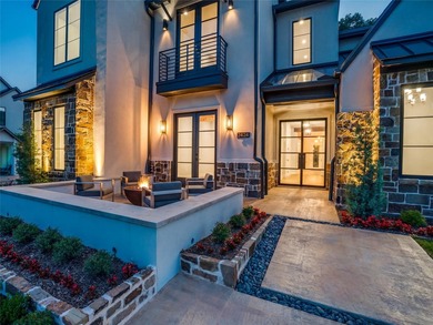 New construction Texas Modern with breathtaking lake views, this - photo 2