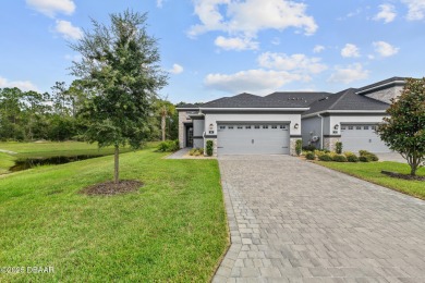 Lake Townhome/Townhouse For Sale in Ormond Beach, Florida