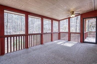 Quiet culdesac with acres of common property for your backyard - photo 5
