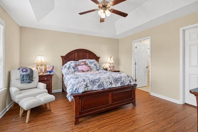 Welcome to 308 Barton Loop - a beautifully maintained 3-bedroom - photo 9